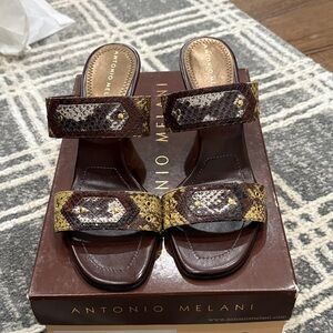 ANTONIO MELANI Snakeskin Patterned Sandals in Brown and Gold